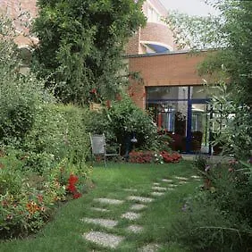 Grand De - Teritoria 3*