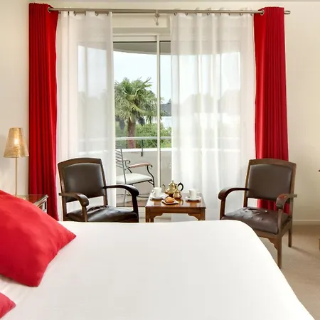 Grand De - Teritoria 3* Solesmes (Sarthe)